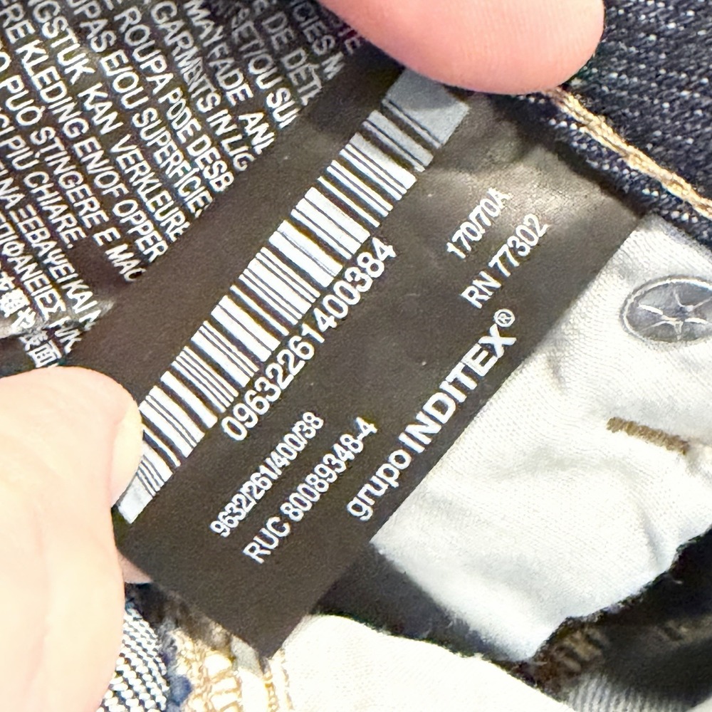 Zara ZW COLLECTION CRACKLED BARREL LOW-RISE JEANS Dark Wash $99 Size 8 - Picture 5 of 7